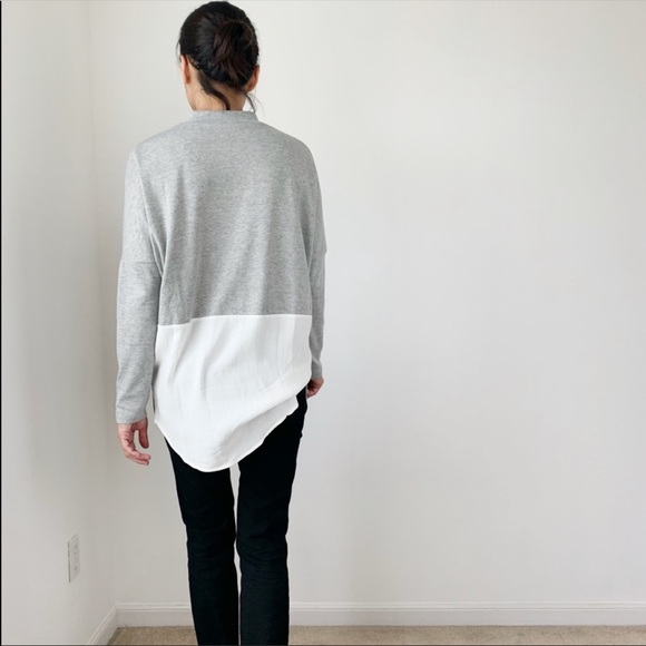 COLOR CONTRAST MOCK NECK DOLMAN TOP - Picture 2 of 4